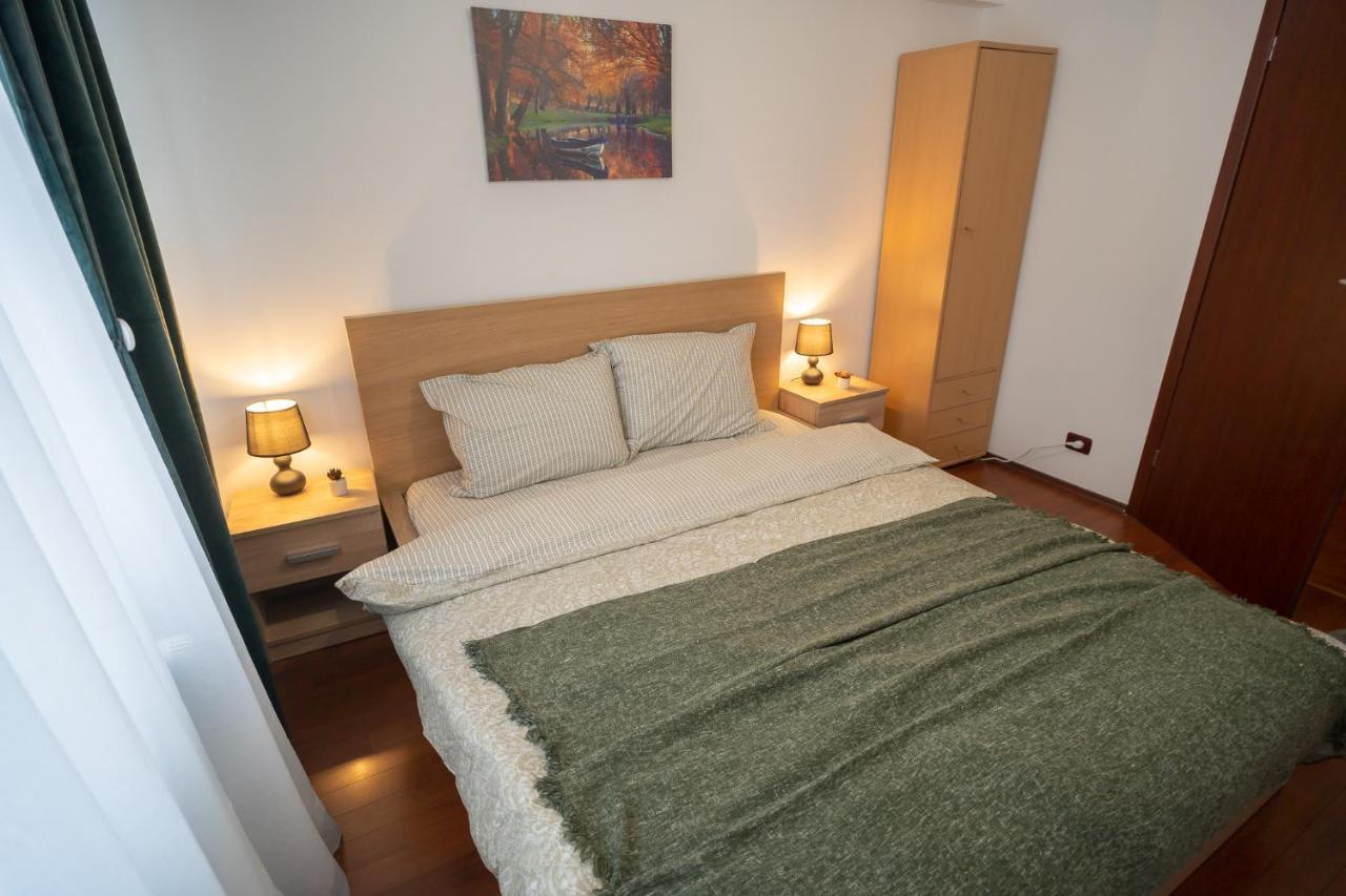Spacious 2Br Dristor Apartment Bucureşti Ngoại thất bức ảnh