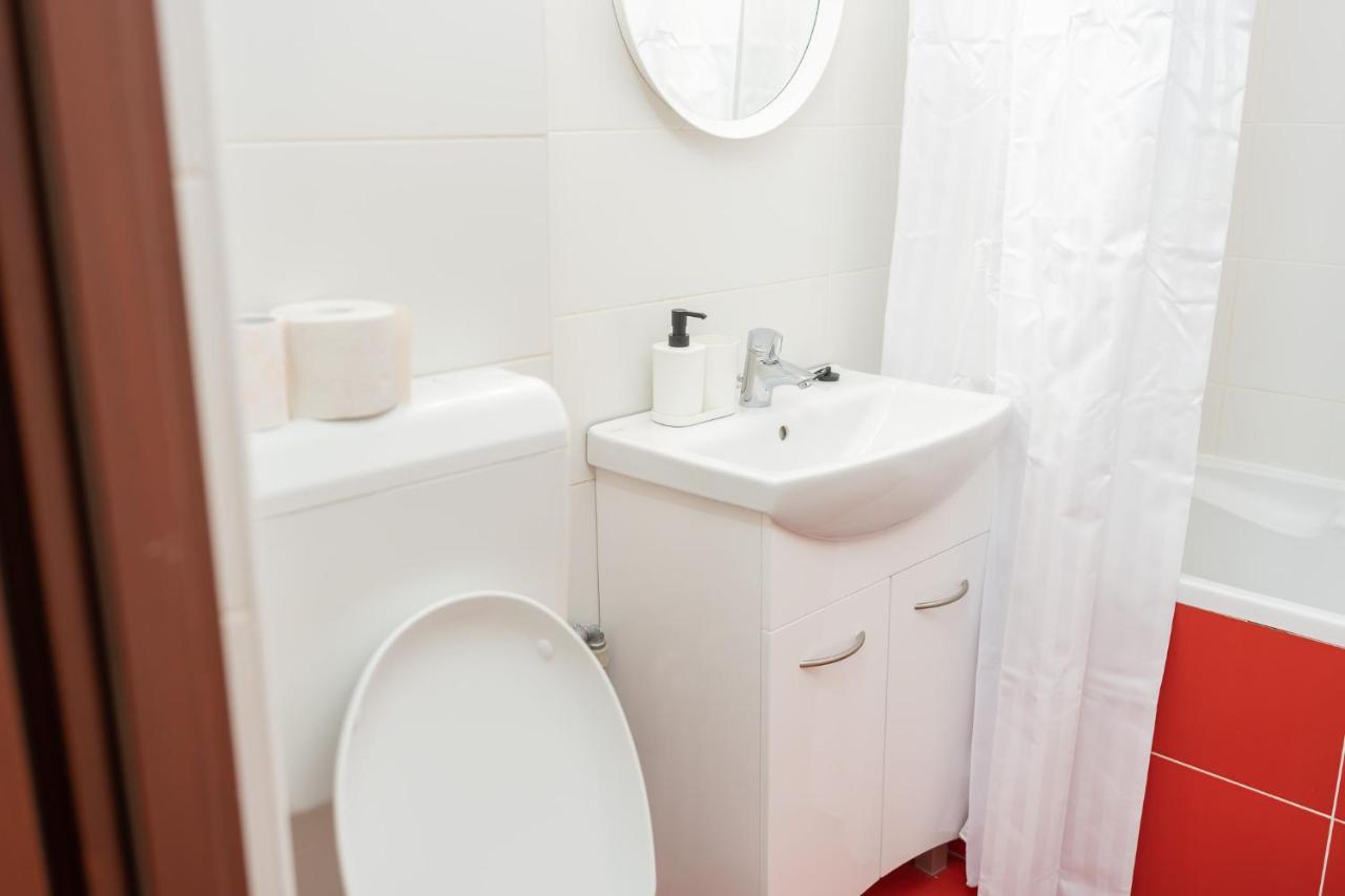 Spacious 2Br Dristor Apartment Bucureşti Ngoại thất bức ảnh